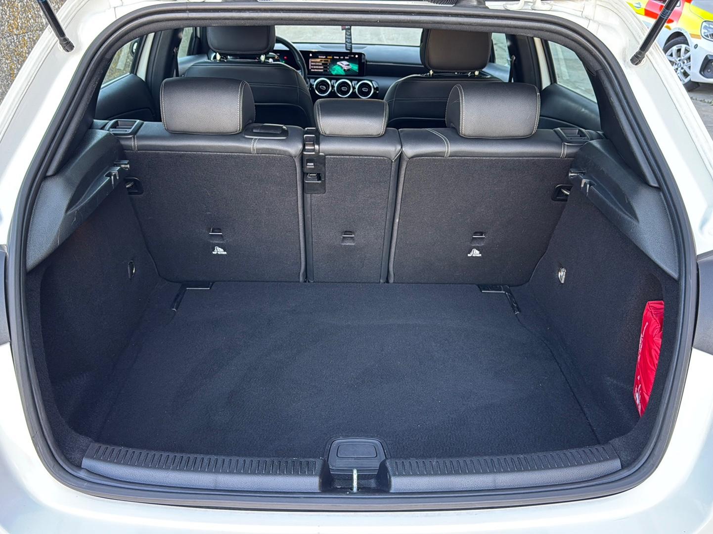 Mercedes-Benz A-Class Progressive Aut. *LED-MBUX-Navi*, миниатюра 28