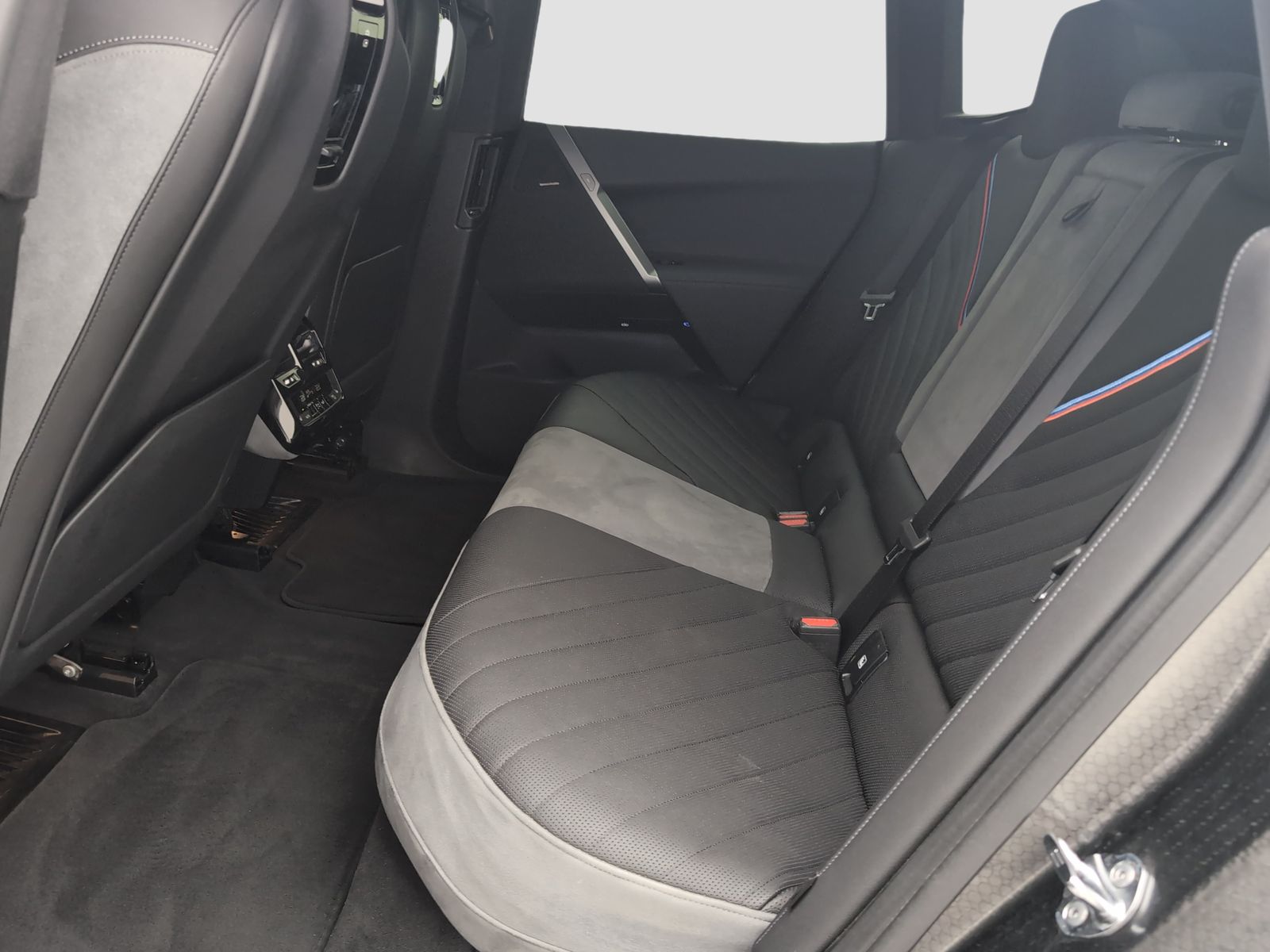 BMW iX - Bild 9