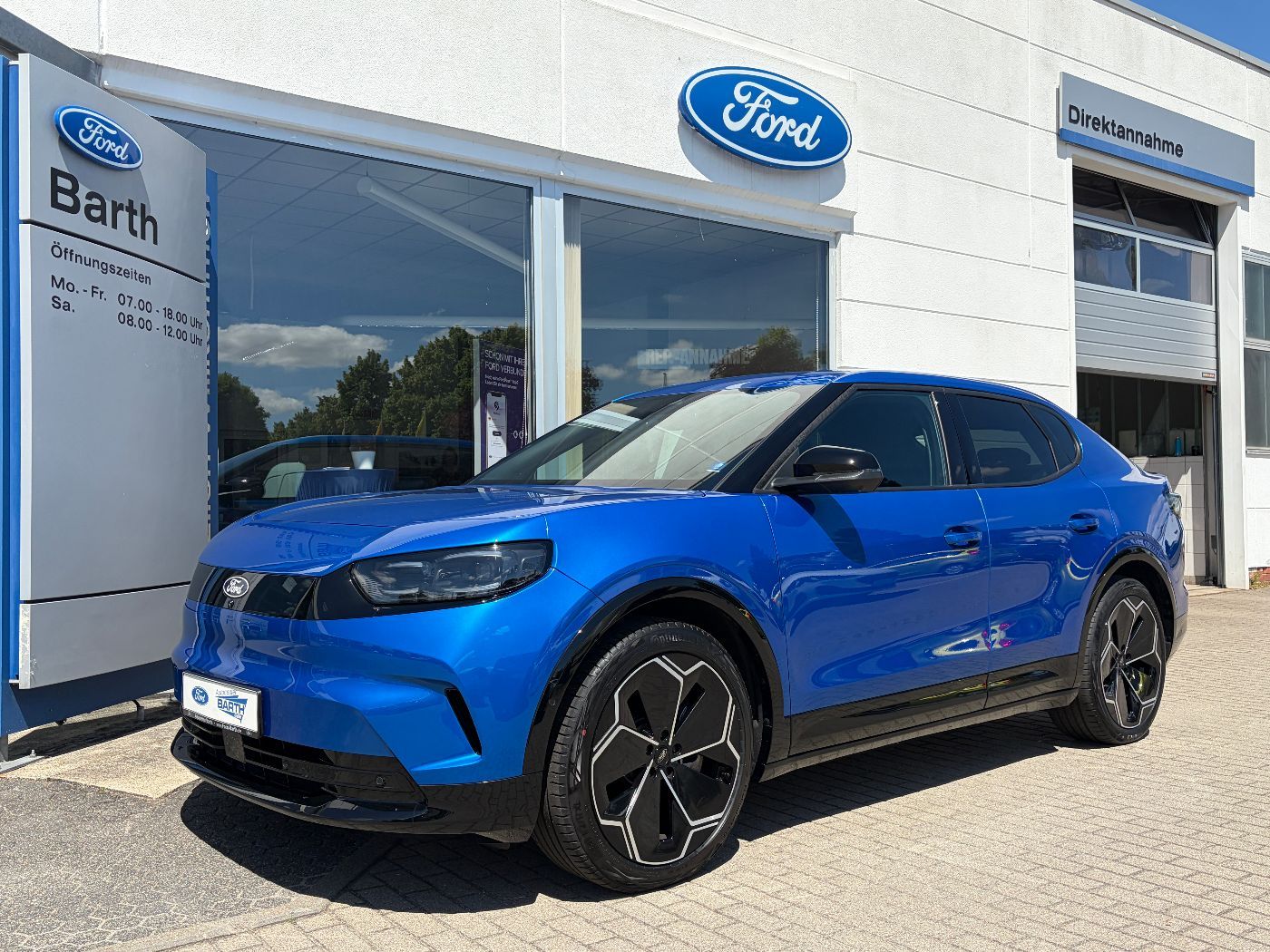 Ford Capri RWD Extended Range Premium LED ACC HUD