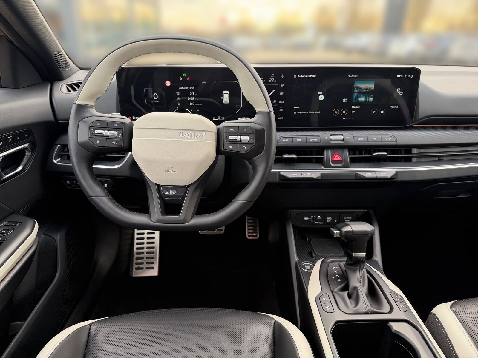 Fahrzeugabbildung Kia K4 1.6T 180 DCT GTLine DWP+ SZ SD 18