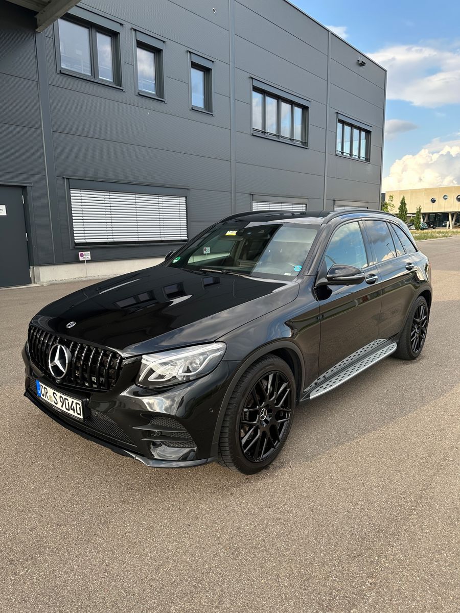 MERCEDES-BENZ GLC 300 4MATIC Luftfahrw. AMG - Nightpaket