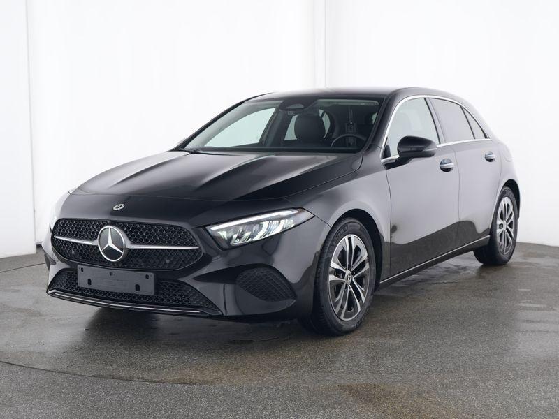Mercedes-Benz A 200 d STANDHEIZ+LENKRADHEIZ+FAHRASSIST+AMBIENT