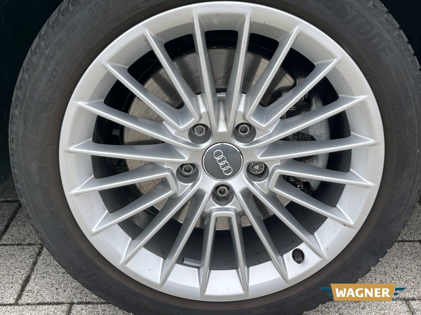 Fahrzeugabbildung Audi A3 Sportback 35 TFSI advanced Sitzheizung