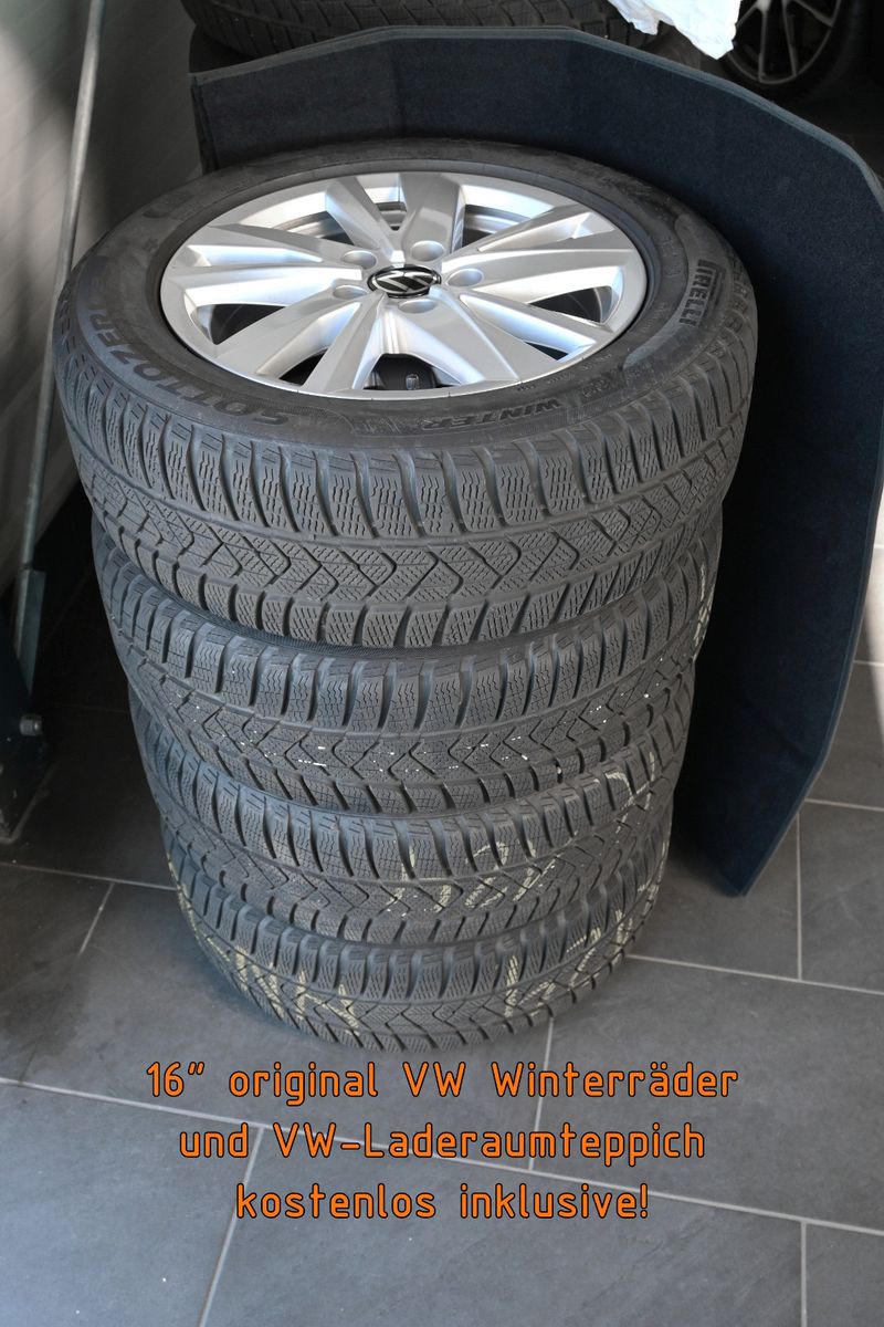 Fahrzeugabbildung Volkswagen Touran 1.5 TSI DSG °ACC°AHK°DYNAUDIO°PANO°STANDH