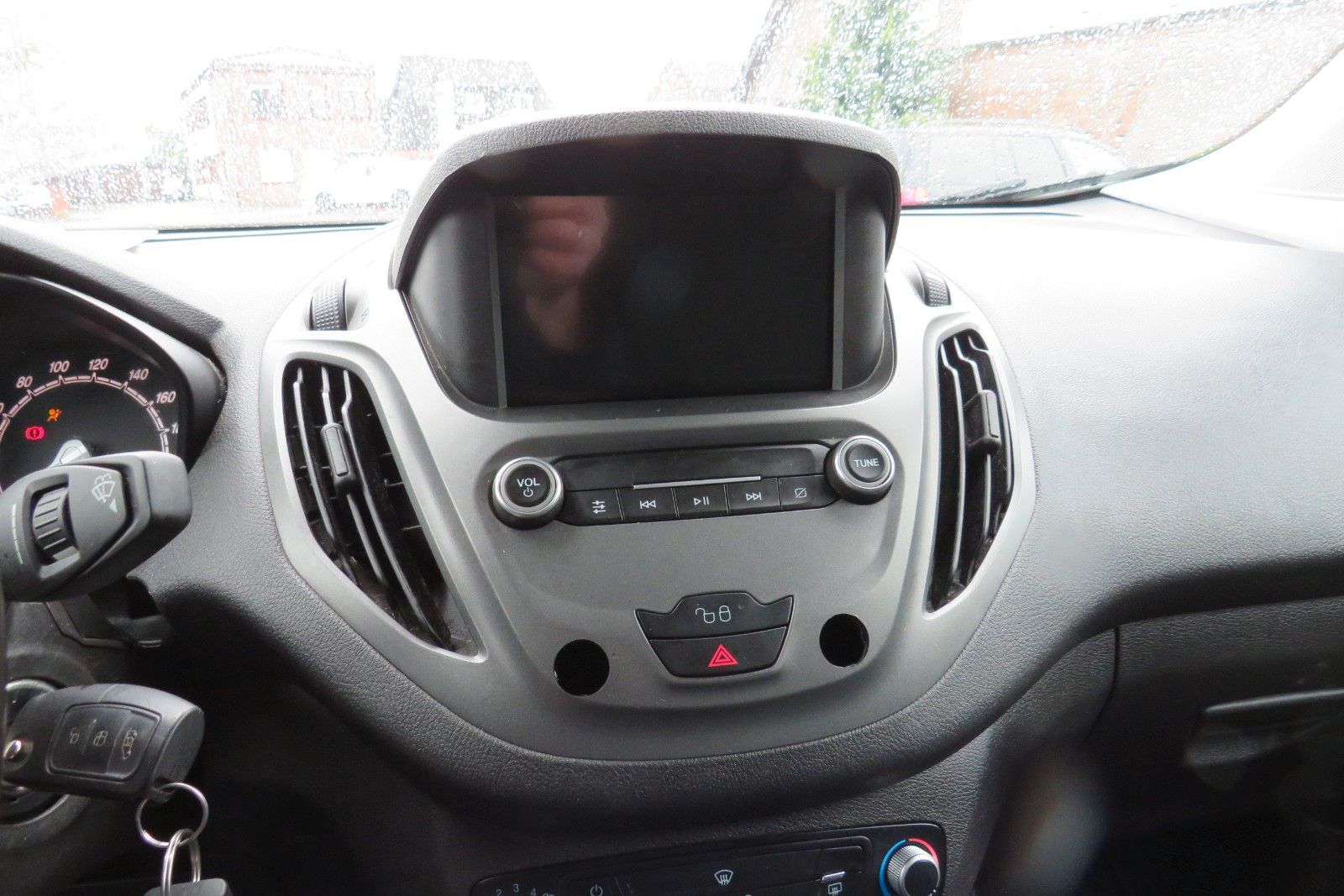 Fahrzeugabbildung Ford Transit Courier TREND NAVI SCHECKHEFT 1.HD