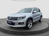 Volkswagen Tiguan 2.0 TDI 4M AHK 2.38t*Kamera*Xenon*Pano*St - Volkswagen Tiguan mit Diesel-Antrieb: Automatik