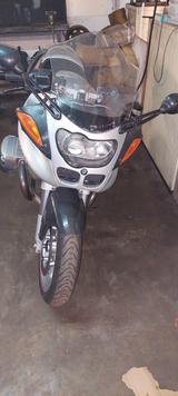 BMW R1100S - BMW 2000 R1100R