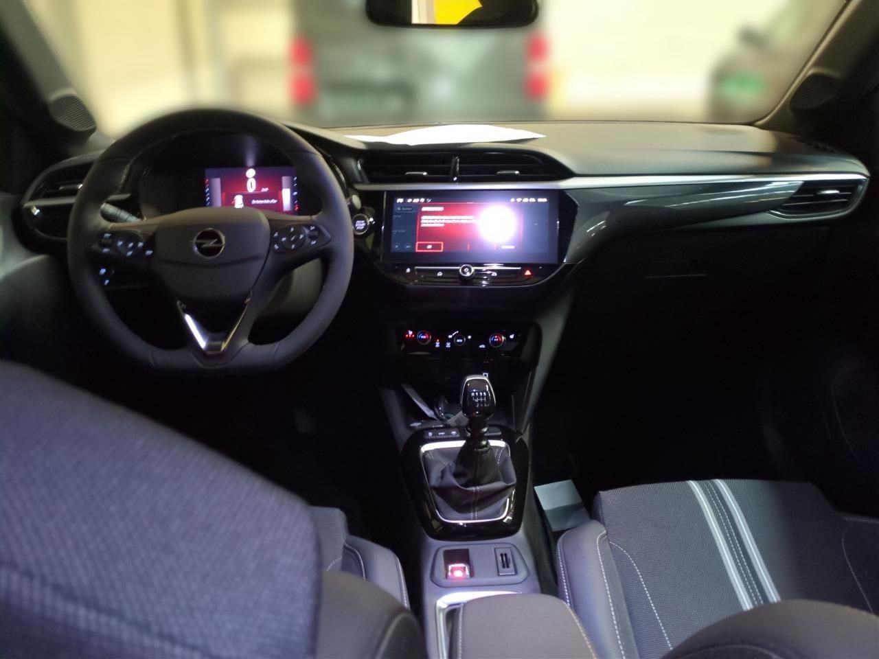 Fahrzeugabbildung Opel Corsa 1.2T GS - Navi, Sitz-.Lenkradhzg, Klimaaut