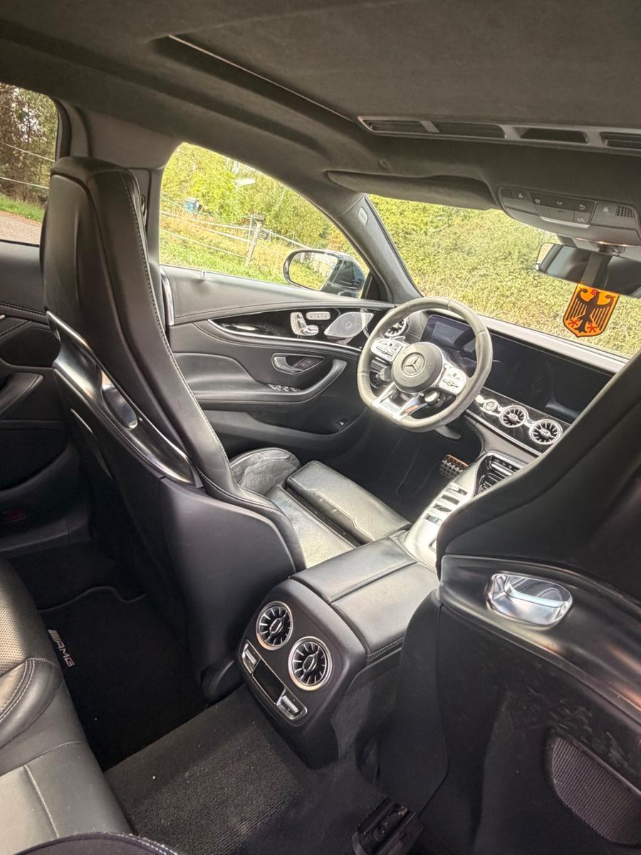 Mercedes-Benz AMG GT 63 S 4MATIC+ Autom. Standard
