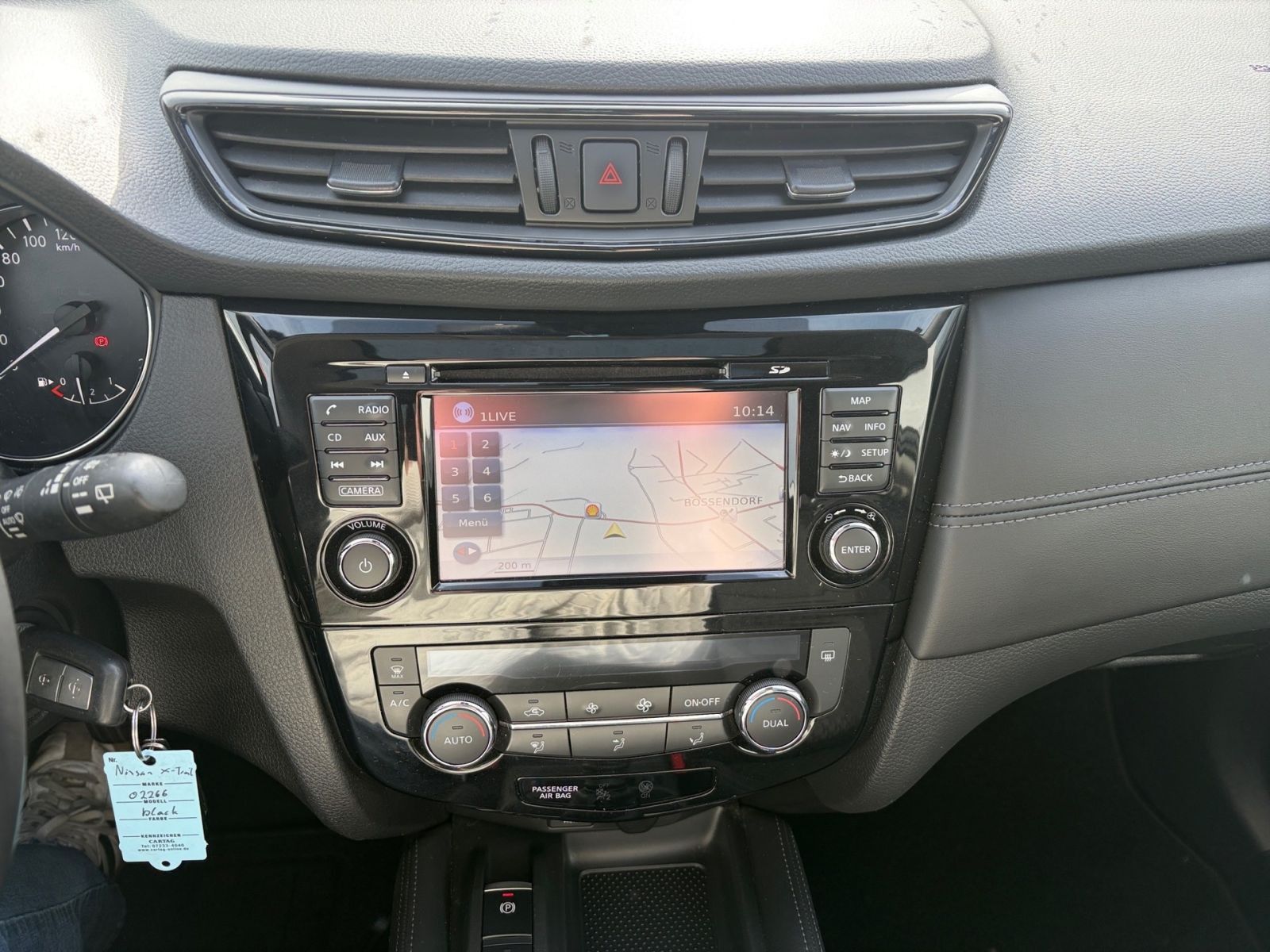 Fahrzeugabbildung Nissan X-Trail 1.6 DIG-T Acenta 4x2