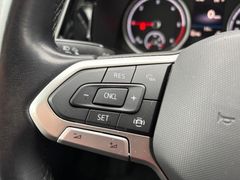 Fahrzeugabbildung Volkswagen T6.1 Multivan Comfortl. 2.0 TDI DSG -APP*AHK*3xK