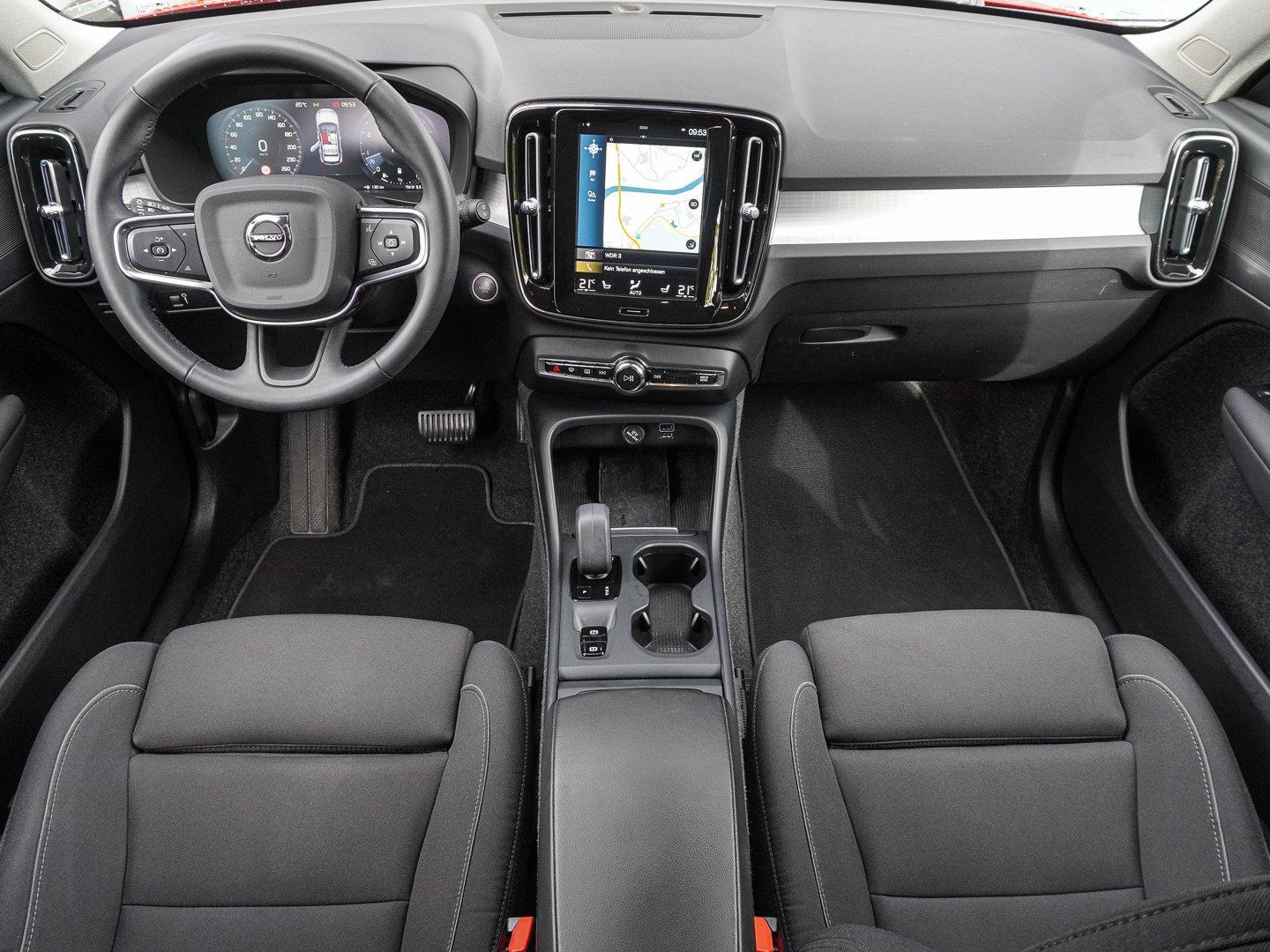 Volvo XC40 B4 B AWD Momentum Pro FRONTHZG PILOT PRIVAC, миниатюра 10