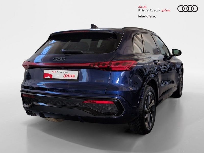 Audi Q5 TDI 150kW quattro S tronic S Line Ed. imagem 2
