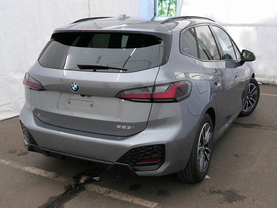 BMW 223 Active Tourer - Bild 4