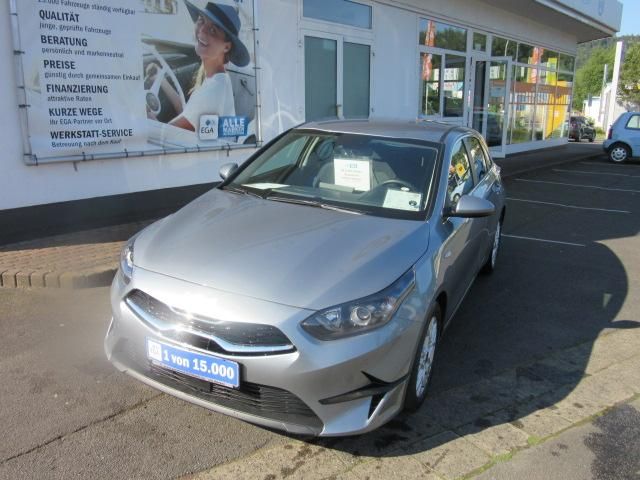 Kia cee'd / Ceed Lim. T-GDI Vision Automatik *Navi*L