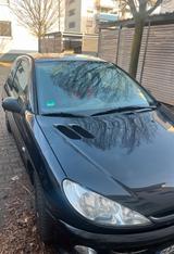 Peugeot 206 - gebrauchte Peugeot 206 aus dem Jahr 2008