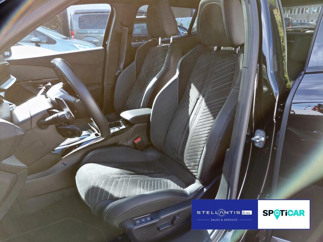 Peugeot 2008 GT BlueHDi 130 EAT8 AHK ACC EGSD SITZHZG