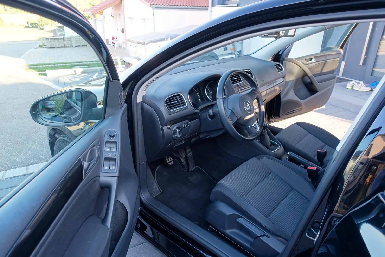 Volkswagen Golf 2009 — photo 8