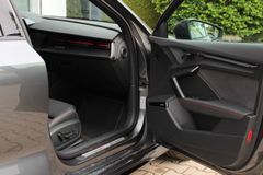 AUDI RS3 Sportback/RS DYNAMIK/ SONOS/ KOMFORT PRO AUDI RS3 Sportback/RS DYNAMIK/ SONOS/ KOMFORT PRO