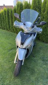 Kymco New People S200i ABSik - KYMCO PEOPLE 200