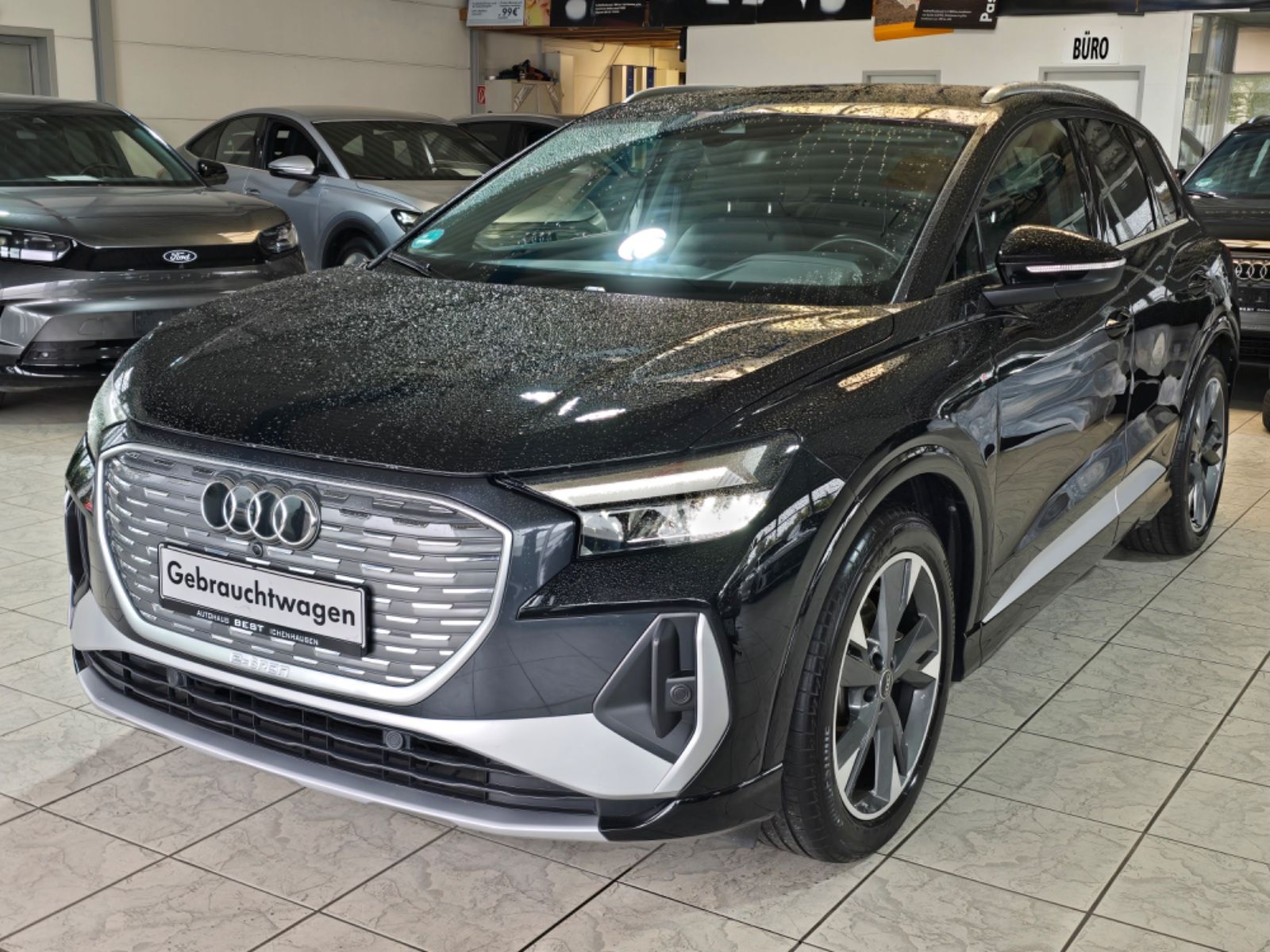 Audi Q4 35 e-tron S line SHZ 20"ALU KEYLESS SPORTFAHR