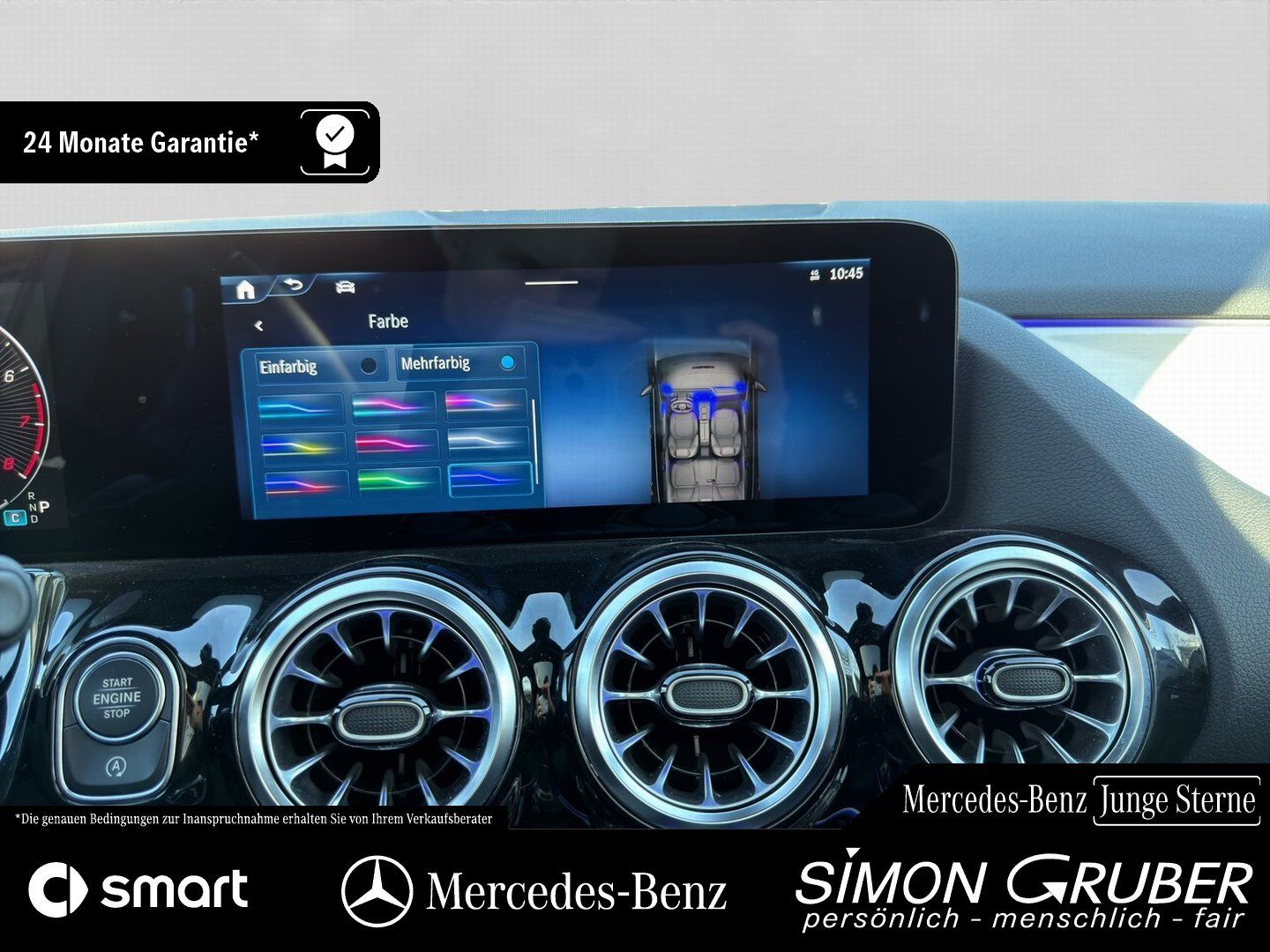 Fahrzeugabbildung Mercedes-Benz GLA 200 AMG Night Pano Fahrassist KeyGo Ambiente