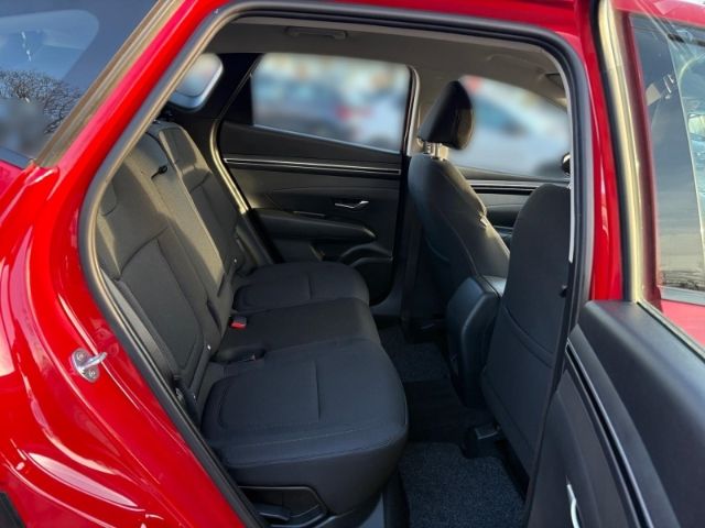 Fahrzeugabbildung Hyundai Tucson Pure 2WD +KLIMA+TEMPOMAT+CARPLAY+RADIO+UV