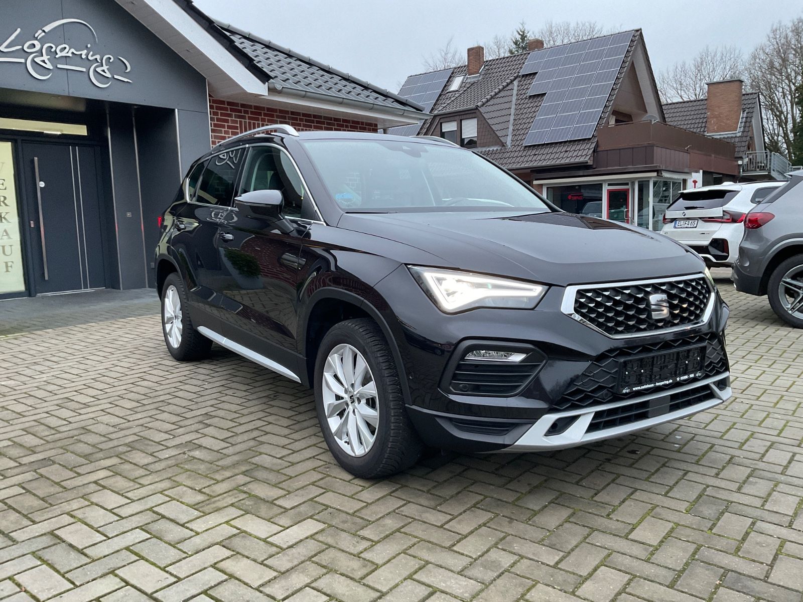 Fahrzeugabbildung SEAT Ateca 1.5 TSI Xperience DSG,Kamera,Navi,LED
