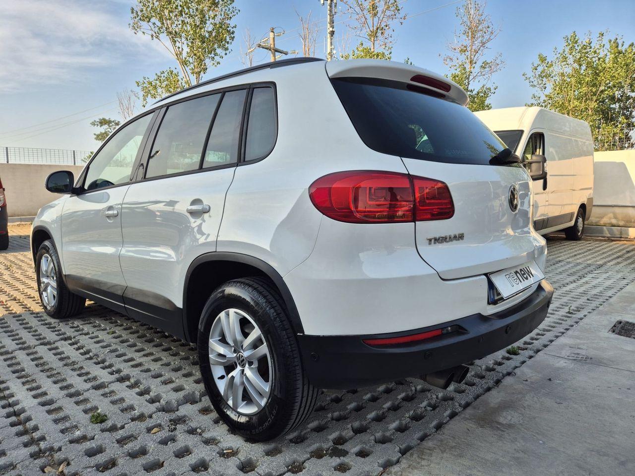 Volkswagen Tiguan 2011 — photo 5