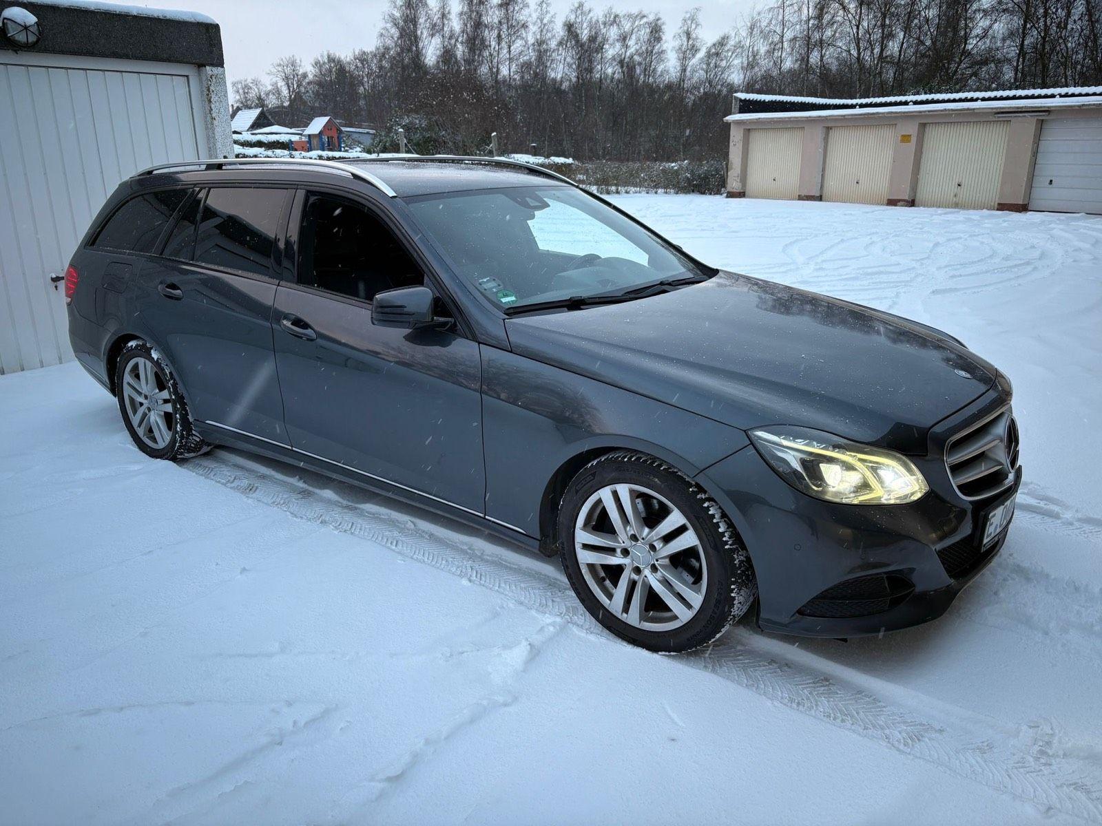 Mercedes-Benz E300 2015 — двигун