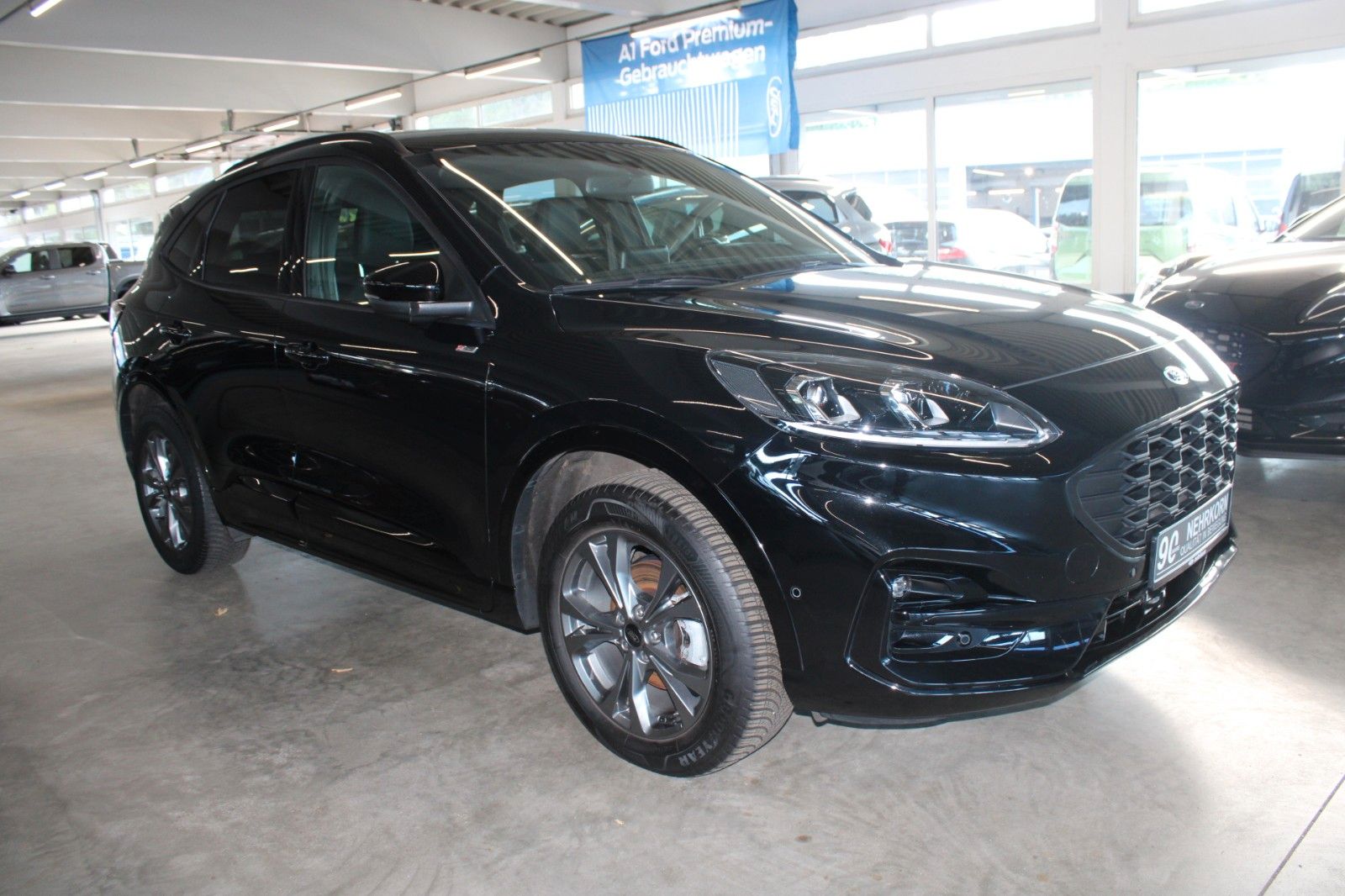 Fahrzeugabbildung Ford Kuga 2.5 PHEV ST-Line X LED B&O HUD ACC WinterP