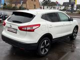 Nissan Qashqai N-Connecta/360°/Navi/Keyless/Tempomat - Nissan Qashqai: Connect