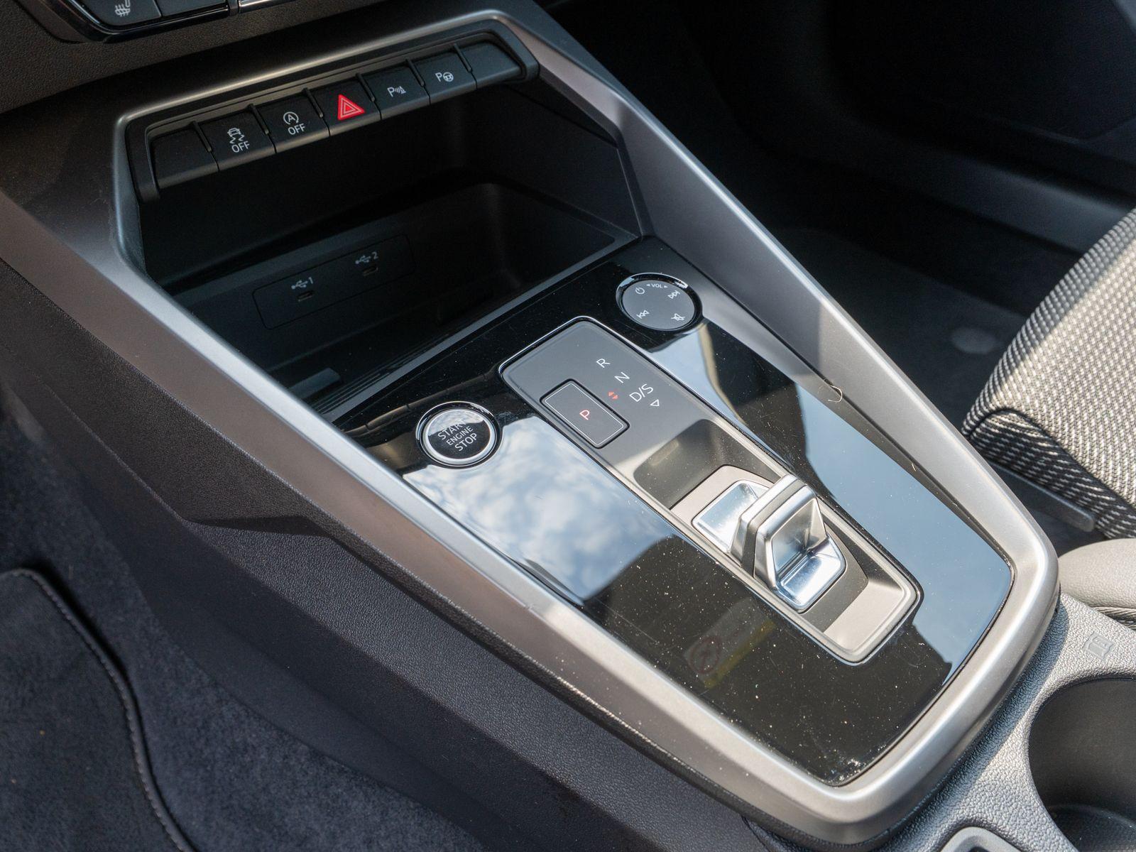 Audi A3 Sportback S line 30TDI Stron LED Navi SHZ RFK, миниатюра 14