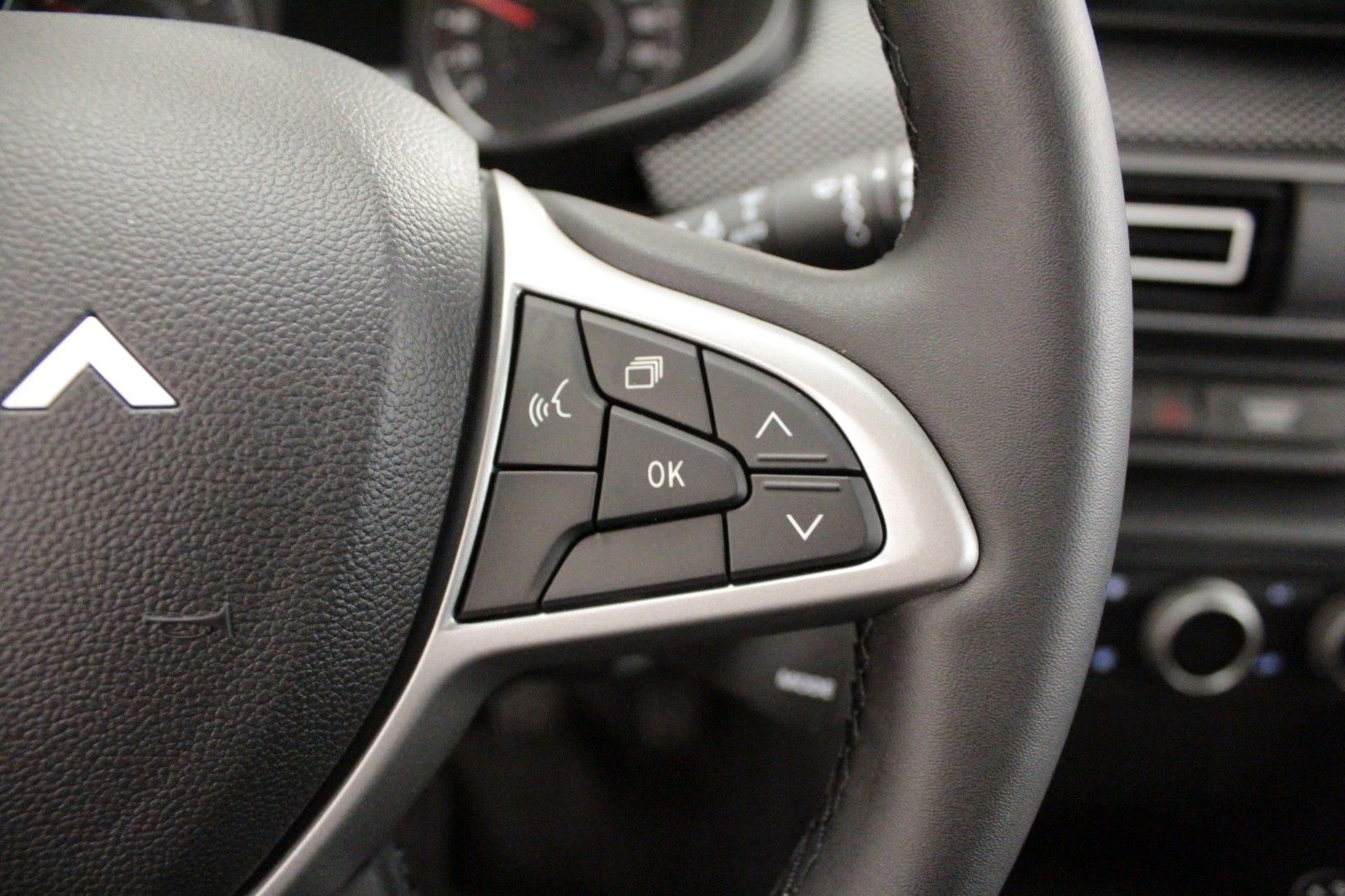 Fahrzeugabbildung Dacia Sandero TCe 90 Expression*15103*