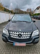 Mercedes-Benz ML 300 CDI 4 Matic Erste Hand - Mercedes-Benz ML 300 von privat