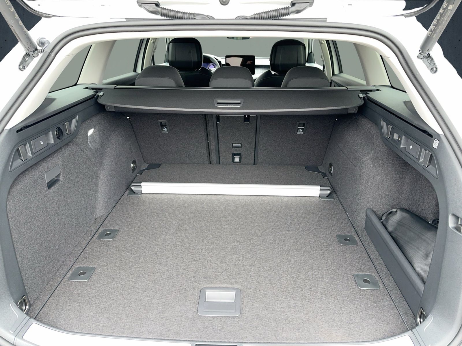 Skoda Superb - Bild 12