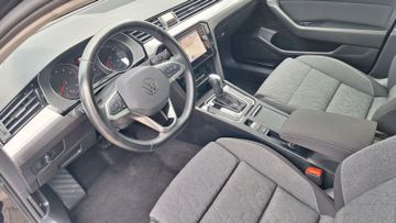 Volkswagen Passat Variant - 11