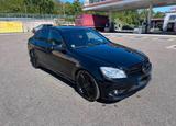 Mercedes-Benz C 300 Werk AMG Paket + Fahrwerk - gebrauchte Mercedes-Benz C 300 aus dem Jahr 2010