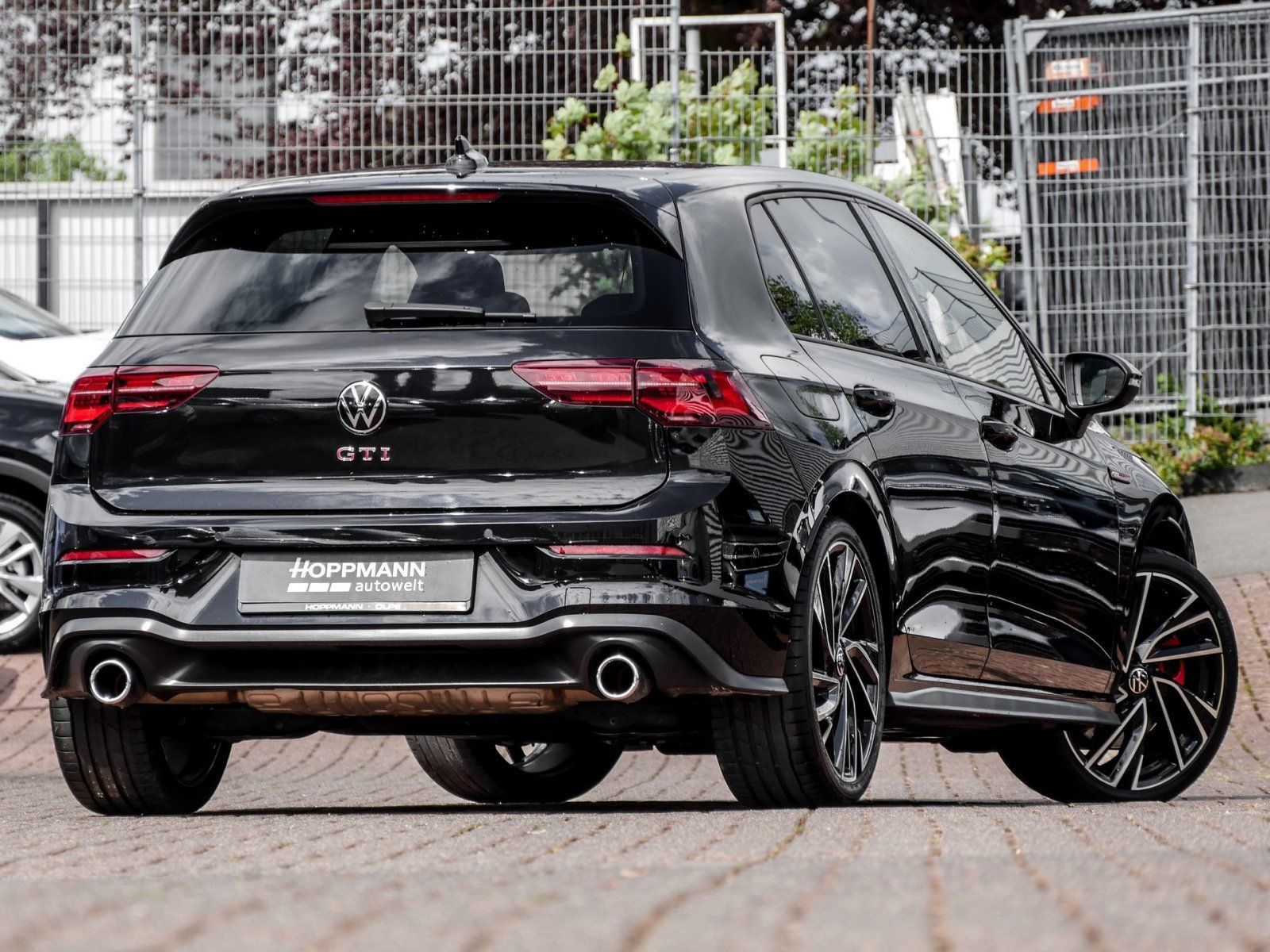 Volkswagen Golf VIII GTI 2.0 TSI ACC DCC MATRIX KAMERA KEYL foto 2