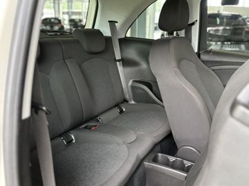 Fotografie des Opel Adam 1.4 Start/Stop Jam