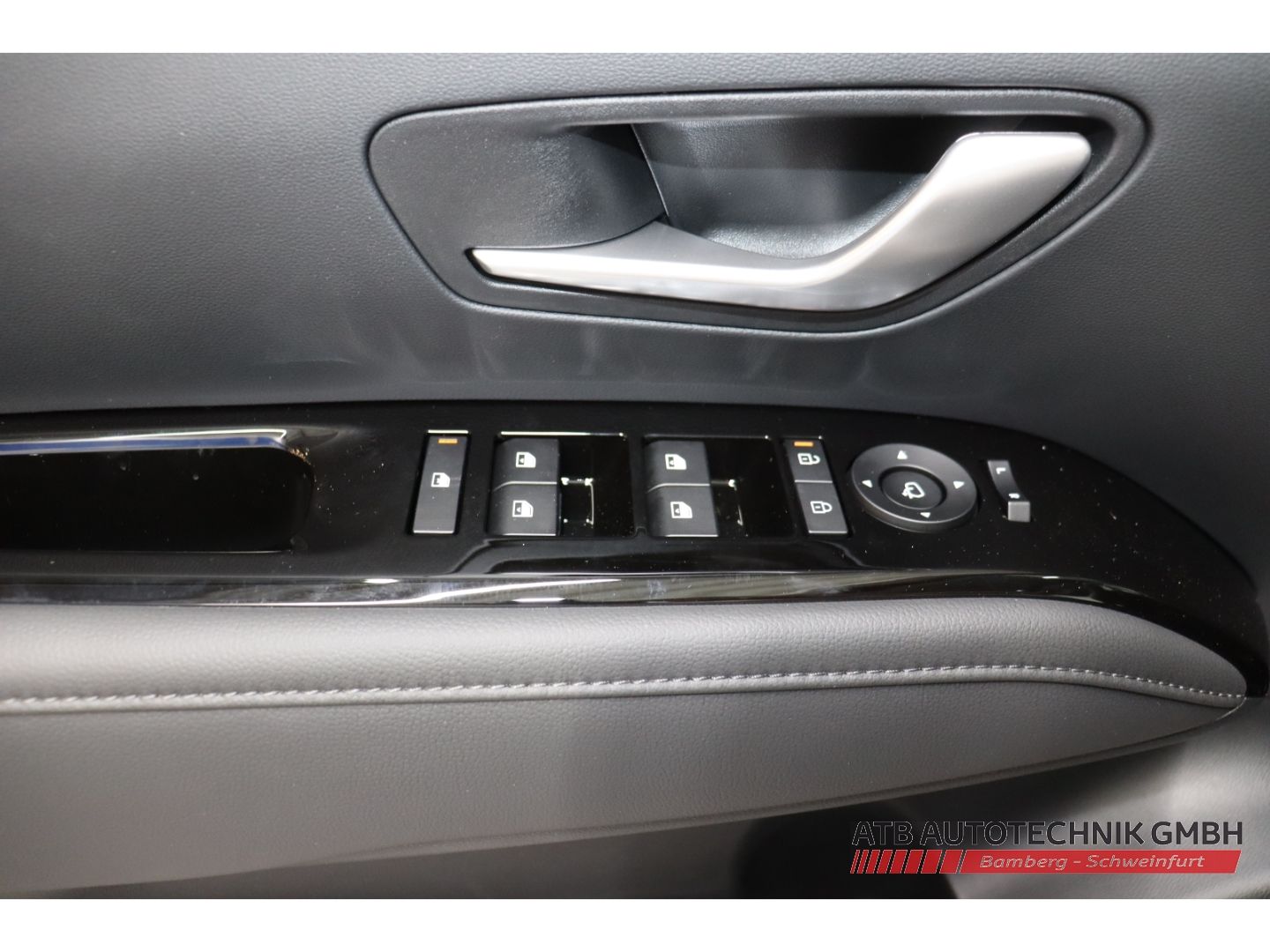 Fahrzeugabbildung Hyundai Tucson MY27 Trend PHEV 1.6 T-GDi 288 PS 6-AT 2WD