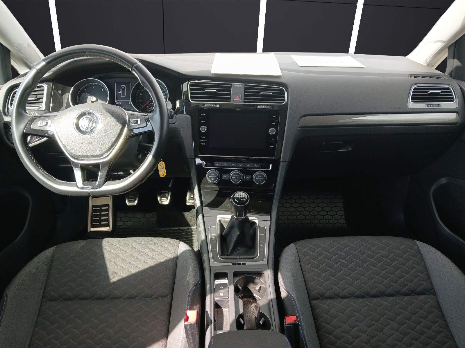 Fahrzeugabbildung Volkswagen Golf VII Variant TDI Join AHK Navi Climatronic P