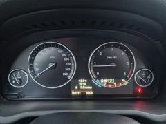 Fahrzeugabbildung BMW X3 xDrive20d Navi Xenon Leder SiHz RFK Pano AHK