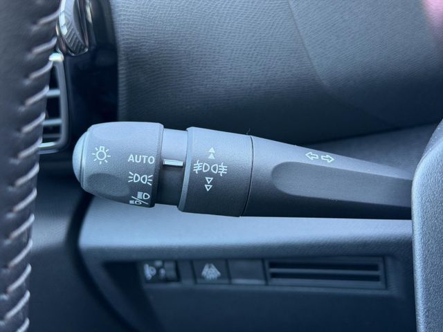 Citroën C4 Feel PT130 EAT8 °LED°Navi°RFK°SHZ°Tempomat°