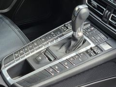 Fahrzeugabbildung Macan Luftfederung Navi Leder Memory Sitze Sound