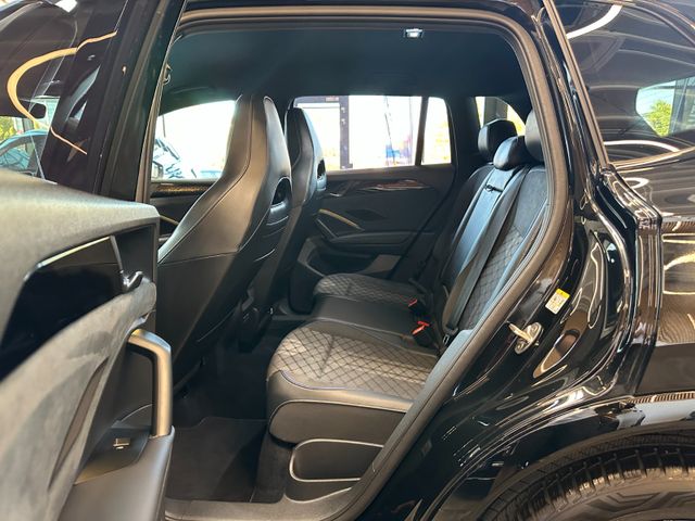 Volkswagen Tiguan *R-LINE*MASSAGE*LKHZ*ACC*CARPLAY*LED
