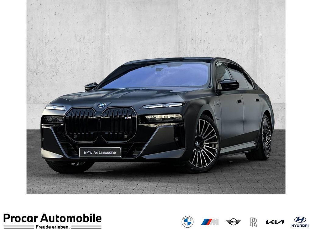 BMW M760e xDrive SKY AHK DA PROF PA PROF. B&W TV 21