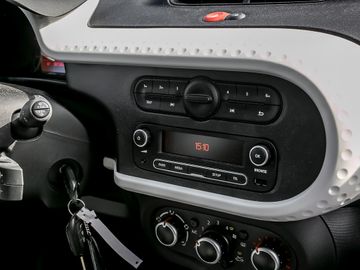 Renault Twingo 1.0 Limited Klima Tempomat Look-Paket