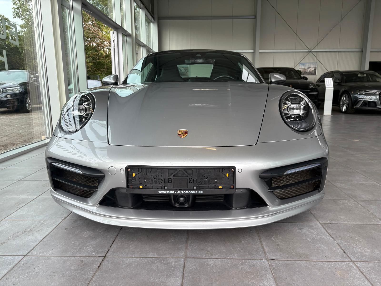 Fahrzeugabbildung Porsche 911 Carrera 4S Sport Design VollAusst.