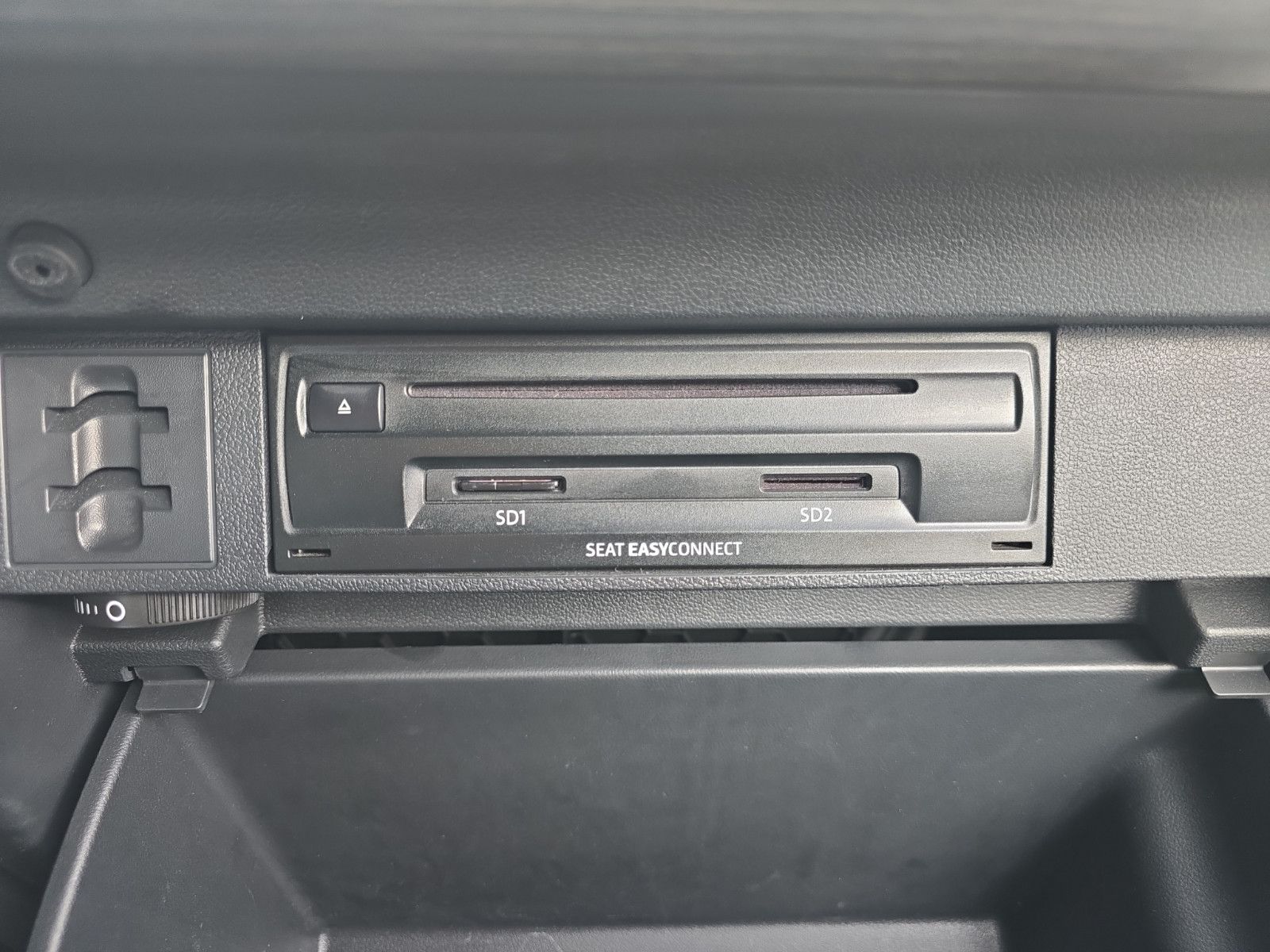 Fahrzeugabbildung SEAT Tarraco Xcellence 4Drive/7-Sitzer/360°